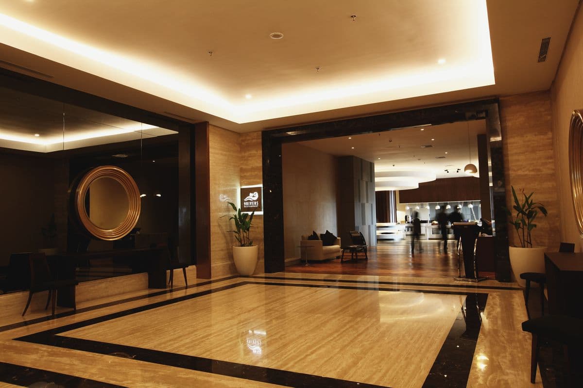 Wyndham Opi Hotel — 4